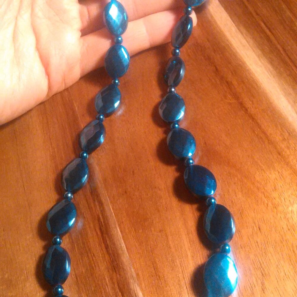 Beveled Cut Blue Colored Hematite Brass Necklace